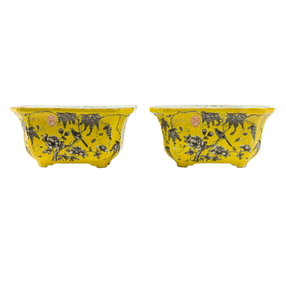 Appraisal: PAIR OF CHINESE GRISAILLE DECORATED PLANTERS Pair of Chinese grisaille