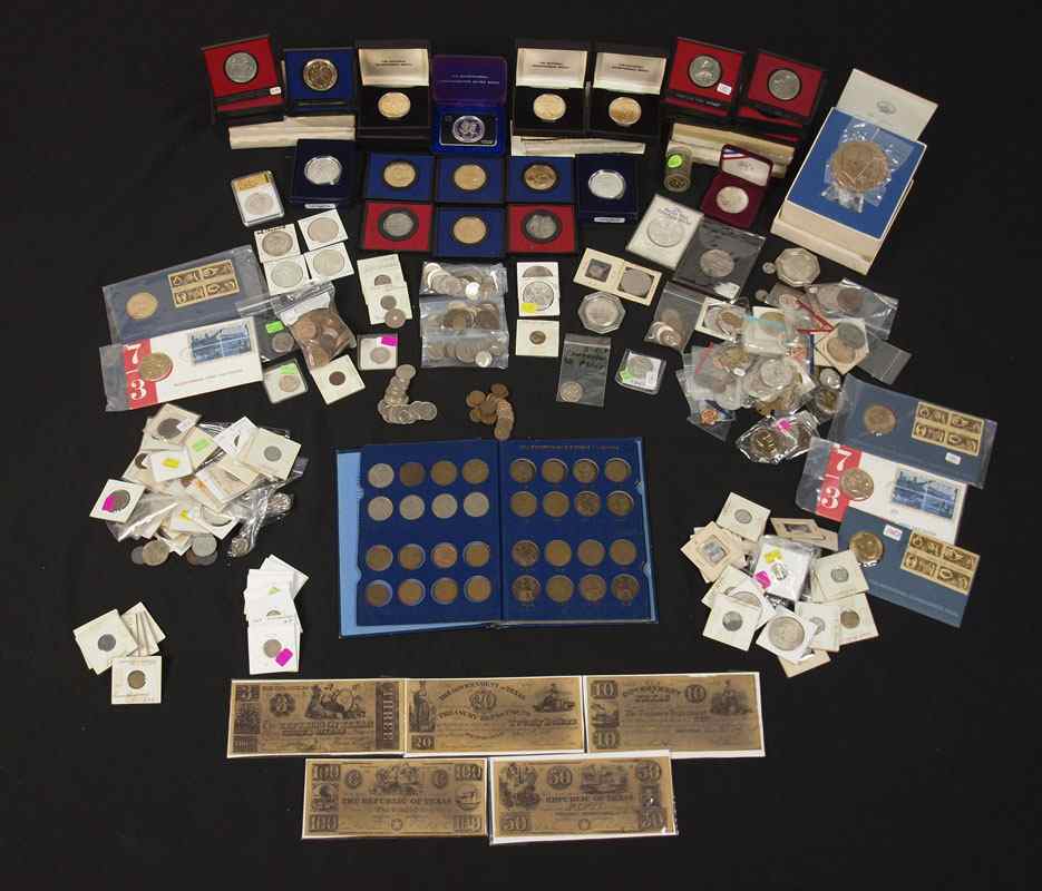 Appraisal: COLLECTION OF ASSORTED FOREIGN AND COMMEMORATIVE COINS To include Approx