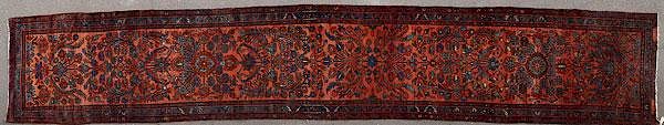 Appraisal: A FINE PERSIAN ORIENTAL RUNNER CIRCA 'S A FINE PERSIAN