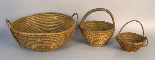 Appraisal: Three rye straw baskets late th c largest - h