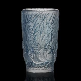 Appraisal: LALIQUE Coq et Plumes vase LALIQUE Coq et Plumes France