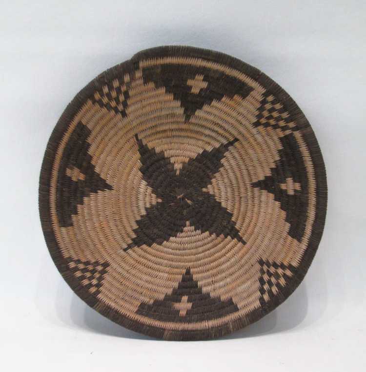 Appraisal: SOUTHWEST NATIVE AMERICAN APACHE BASKET hand woven coil-type shallow basket