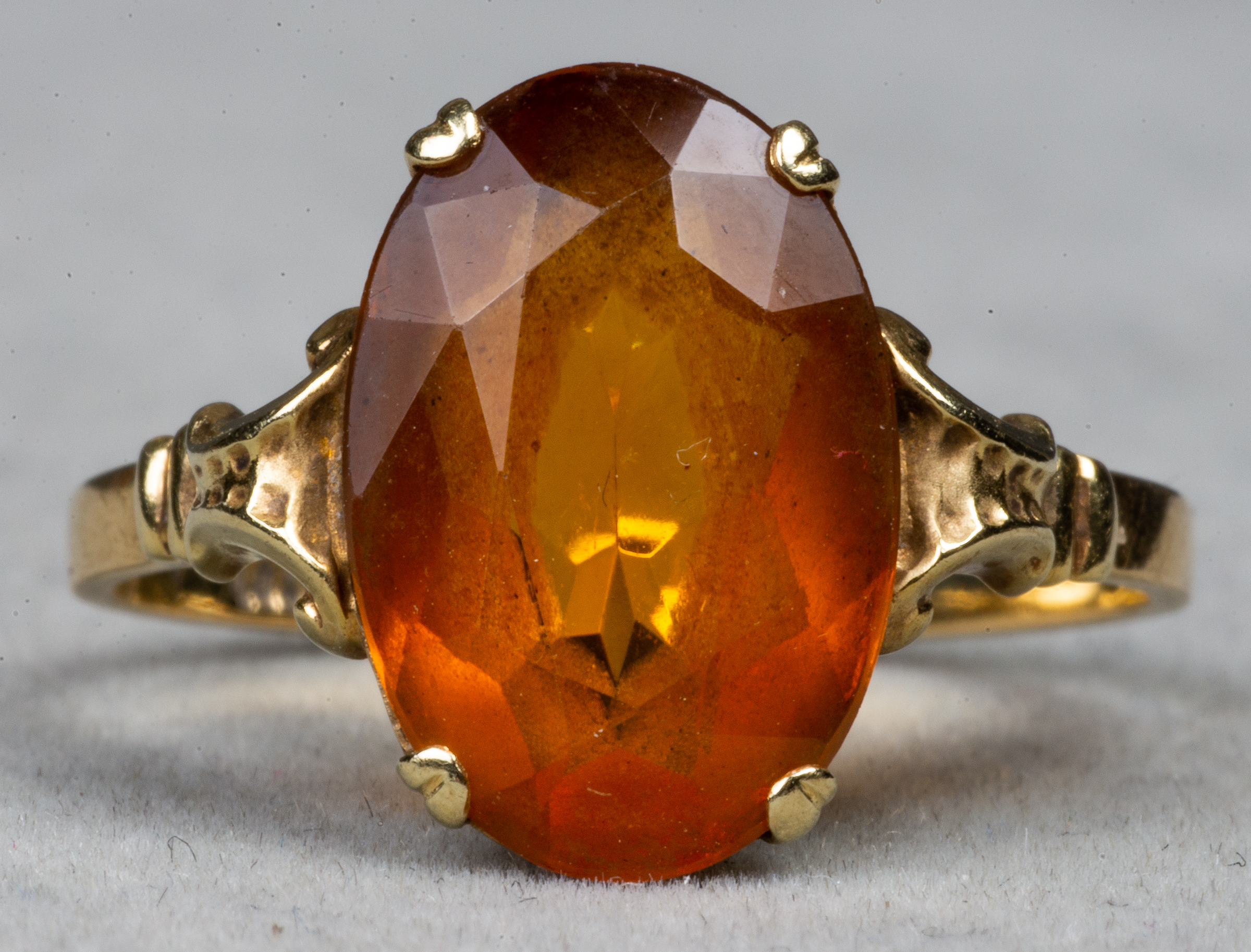 Appraisal: EDWARDIAN K YELLOW GOLD CITRINE RING Edwardian K yellow gold