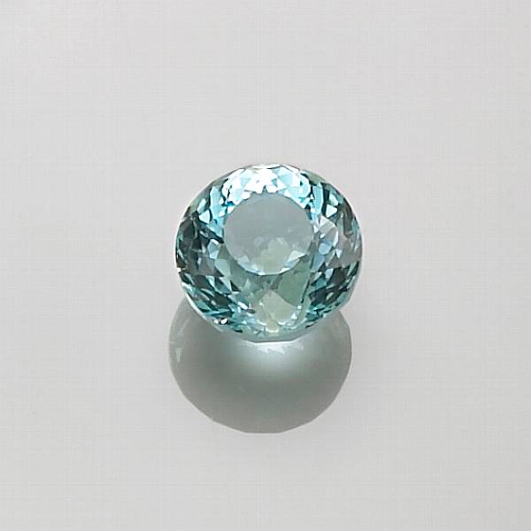 Appraisal: Aquamarine Brazil Displaying a fine sea blue color characteristic of