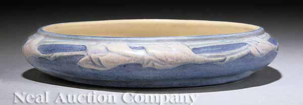 Appraisal: A Newcomb College Art Pottery Matte Glaze Bowl low open