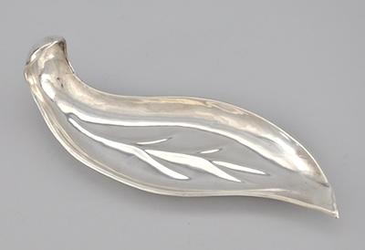 Appraisal: A Hand Made Sterling Silver Leaf Dish The gracefully elongated