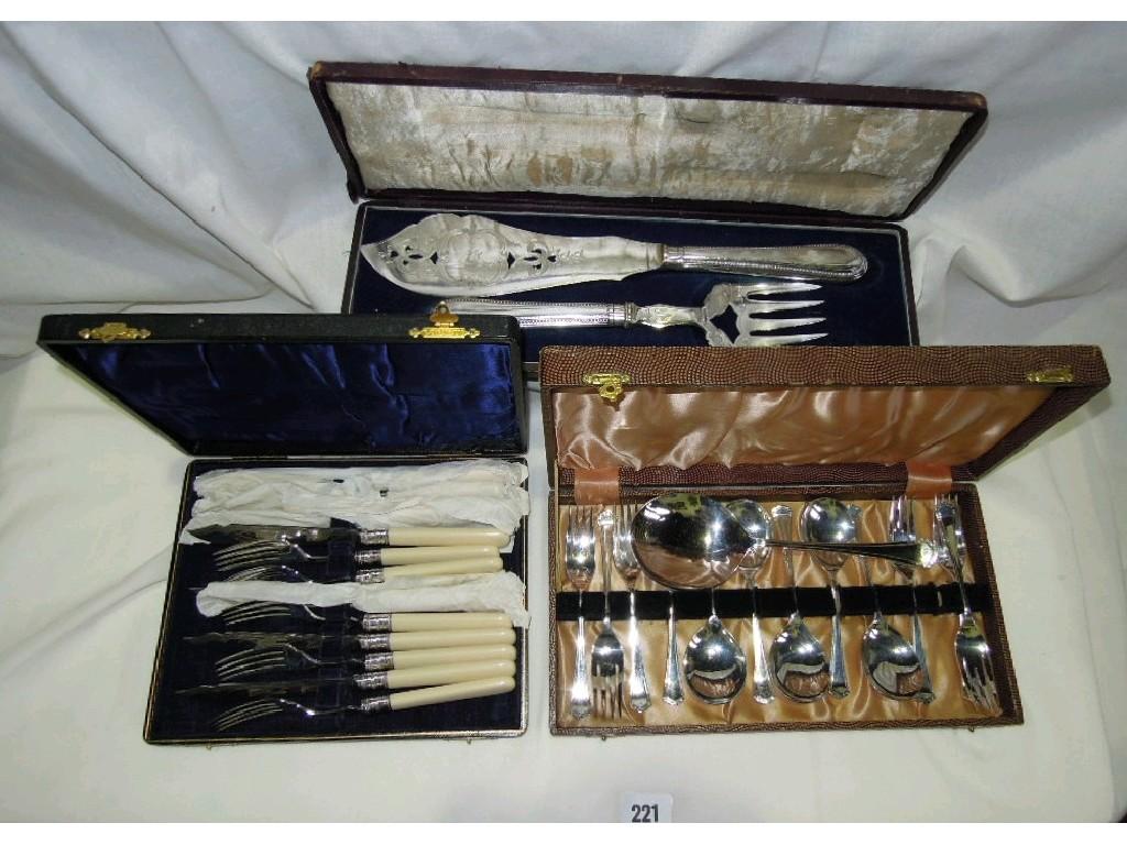 Appraisal: A cased pair of late Victorian fish servers further cased