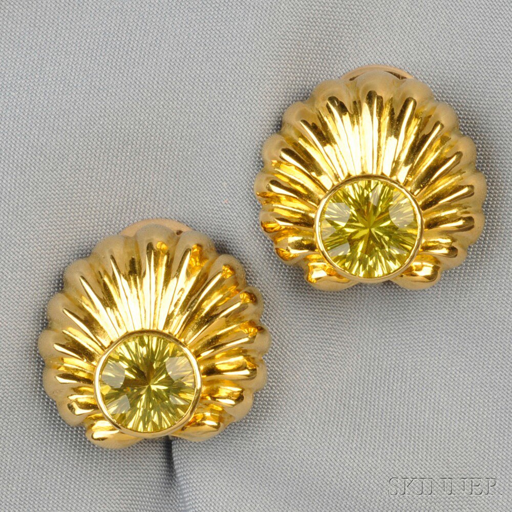 Appraisal: kt Gold and Lemon Quartz Earclips each ribbed form bezel-set