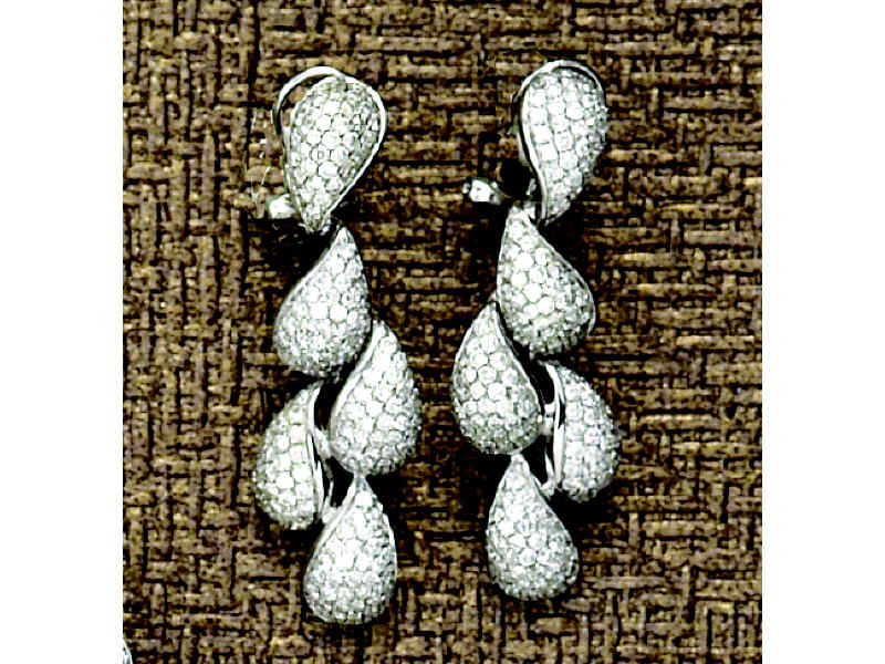 Appraisal: DIAMOND EARRINGS k white gold dangling teardrop pierced earrings set