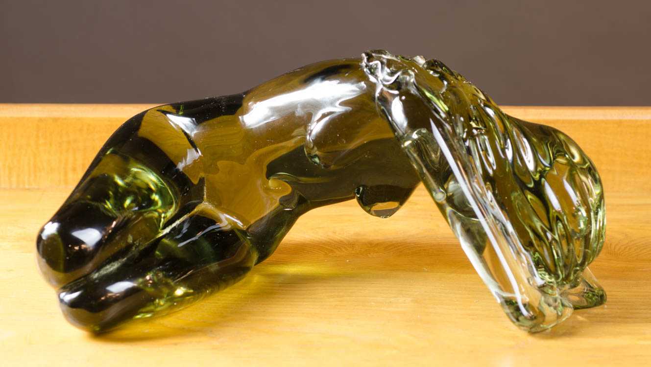 Appraisal: LOREDANO ROSIN ART GLASS SCULPTURE Italy - Reclining nude in