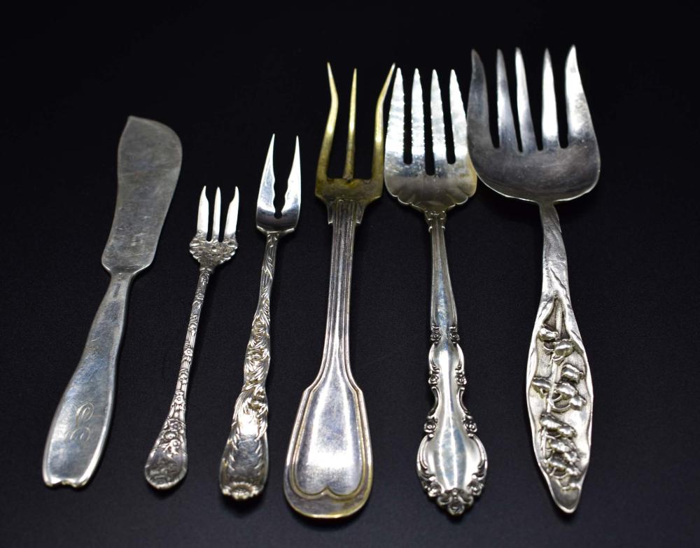 Appraisal: SIX STERLING SILVER SERVING PIECESEnglish and American Late th th