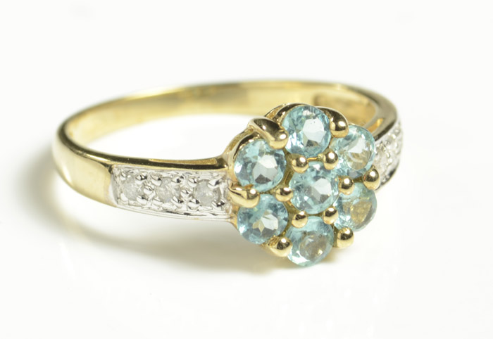 Appraisal: APATITE DIAMOND AND TEN KARAT GOLD RING set with six