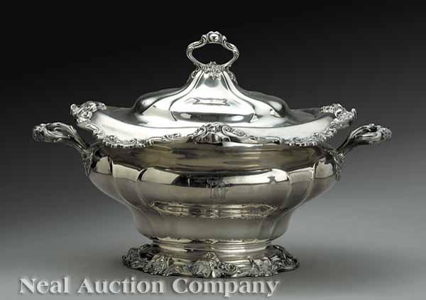 Appraisal: An Antique American Sterling Silver Soup Tureen and Cover Gorham