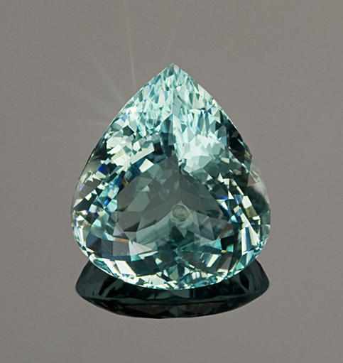 Appraisal: Property of a New York Private Collector Cuprian or ''Paraiba''