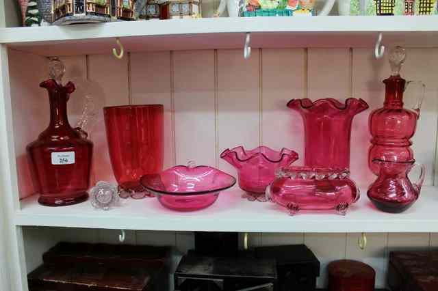 Appraisal: A QUANTITY OF TH CENTURY AND LATER cranberry glass to