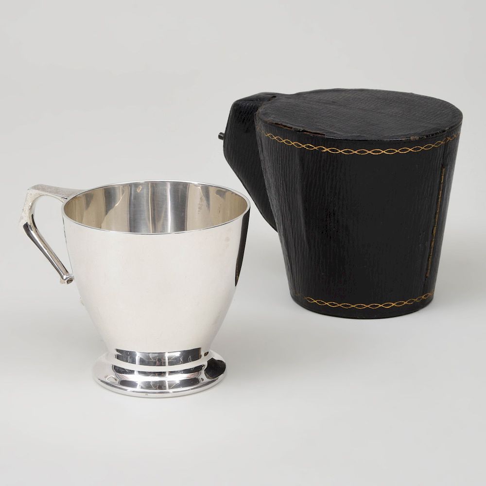 Appraisal: George V Irish Silver Mug in a Fitted Leather Case