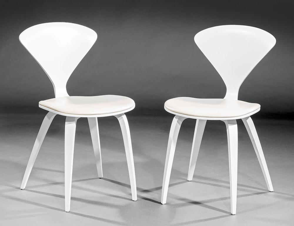 Appraisal: Pair of Cherner White Lacquer Side Chairs Cherner Chair Company