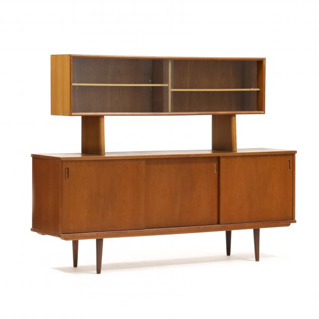 Appraisal: DYRLUND DANISH MODERN TEAK SIDEBOARD WITH HUTCH s teak veneer