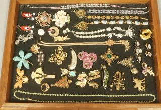 Appraisal: Assorted Lot Vintage Costume Jewelry Pins earri Assorted Lot Vintage