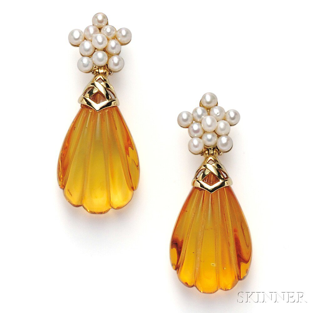 Appraisal: kt Gold Amber and Cultured Pearl Earpendants each pearl cluster