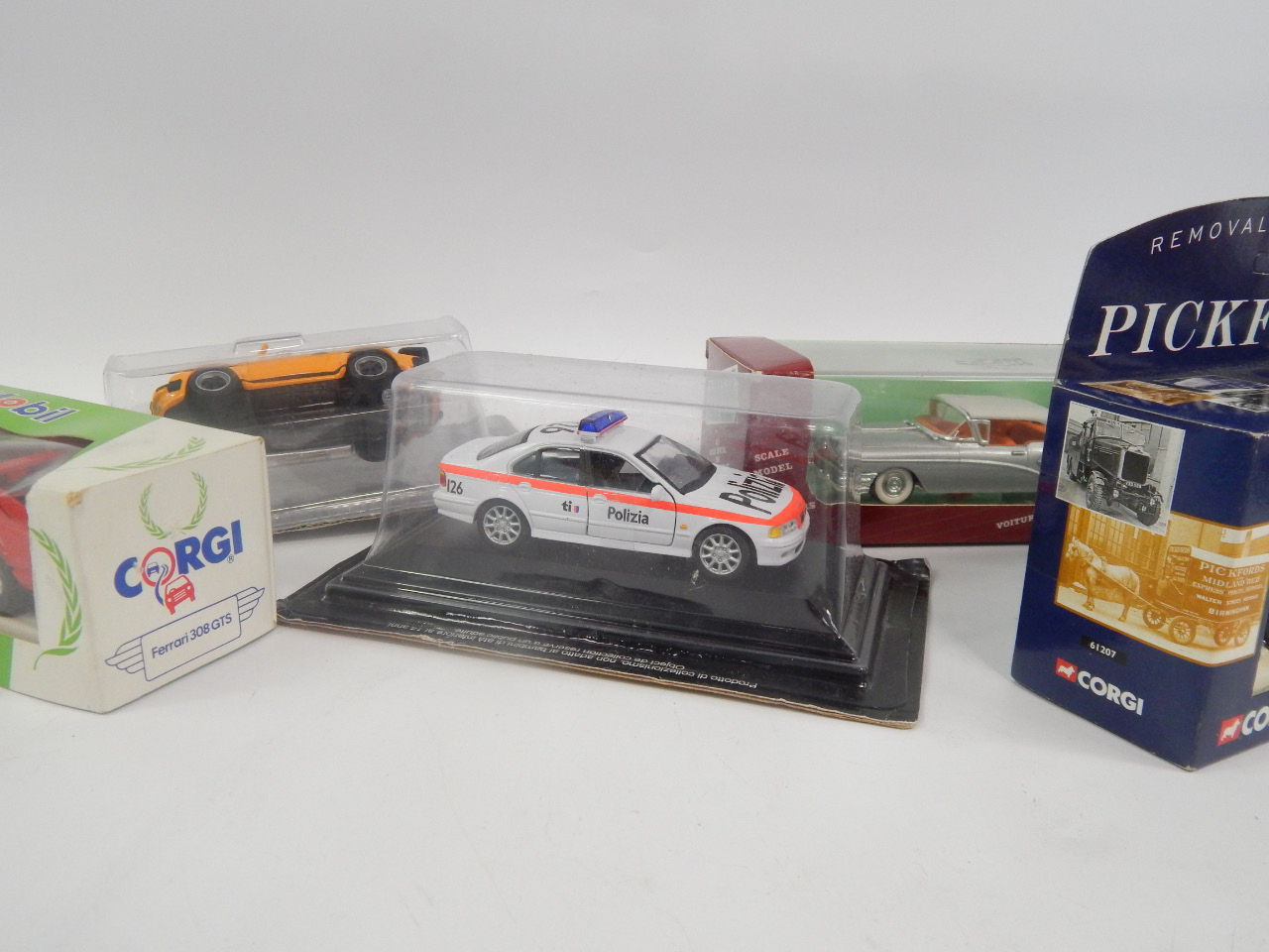 Appraisal: Various die cast vehicles to include Corgi Pickfords Removal and