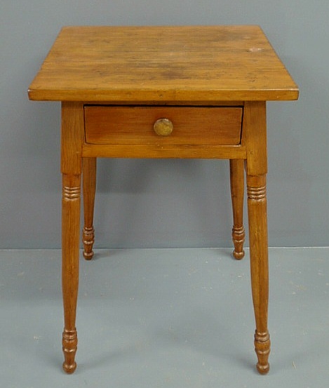 Appraisal: Pennsylvania Sheraton pine splay-leg stand c with a single drawer