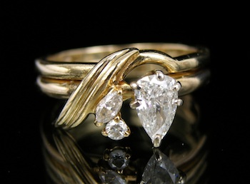 Appraisal: A Diamond Cluster Ring k yellow gold ring set to