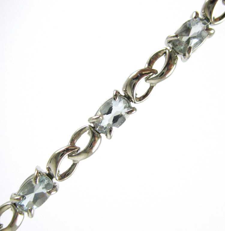 Appraisal: AQUAMARINE AND TEN KARAT WHITE GOLD BRACELET measuring - inches