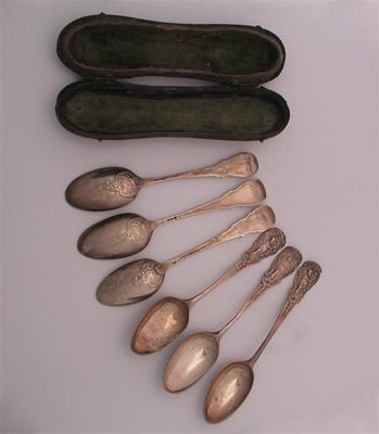 Appraisal: A George III set of six rocaille teaspoons with fancy-backs