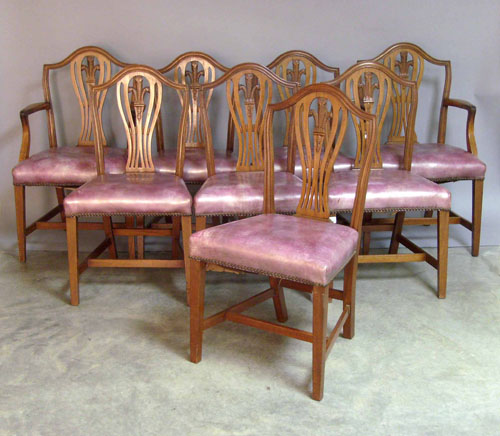 Appraisal: Set of eight Federal style mahogany dining chairs early th