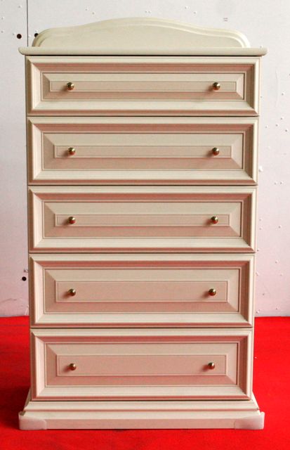 Appraisal: A white modern chest of drawers with brass handles cms