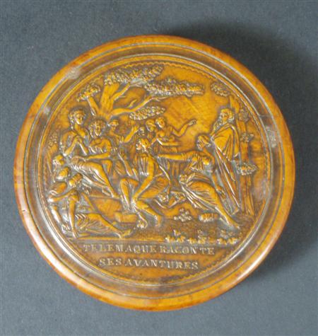 Appraisal: A th century French walnut snuff box of circular form