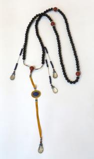 Appraisal: Chen Xiang Chao Zhu Necklace Chen Xiang Chao Zhu Necklace