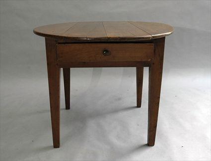 Appraisal: Oval-Top Single-Drawer Table