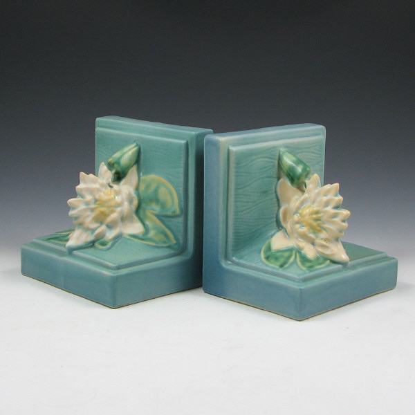 Appraisal: Roseville Water Lily Bookends Roseville Water Lily bookends in blue