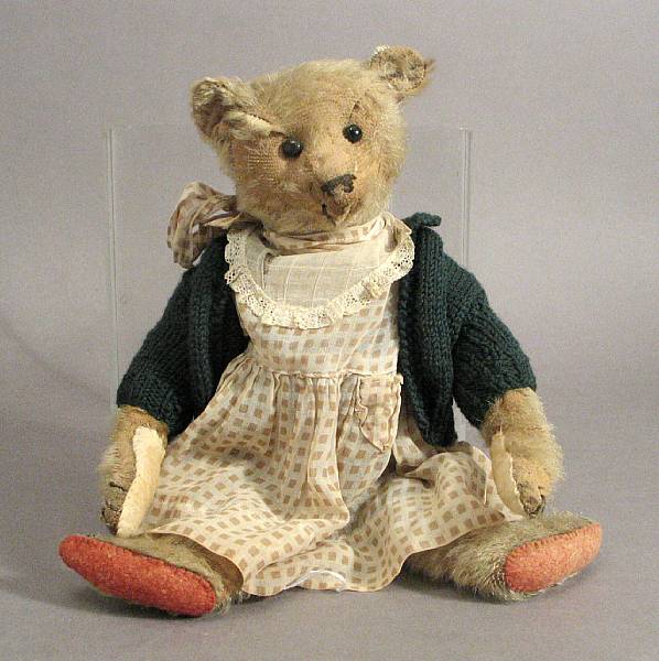 Appraisal: A Golden Steiff Bear A Steiff Bear with articulations from