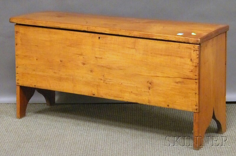 Appraisal: Maple Six-board Blanket Box ht lg in