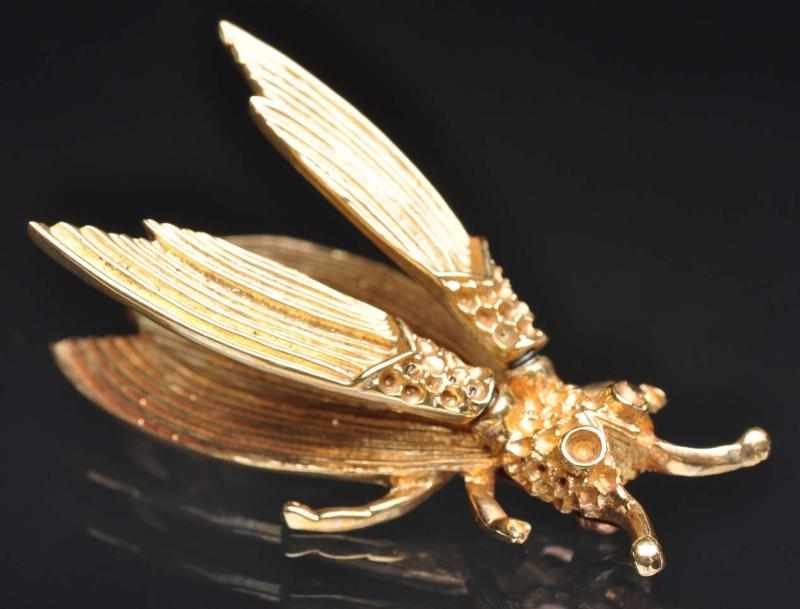 Appraisal: K Y Gold Flying Insect Pin With mechanical wings that