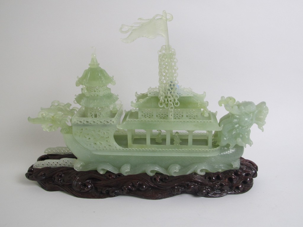 Appraisal: A Chinese jade ceremonial junk carved in the form of