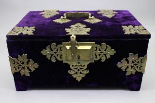 Appraisal: Victorian Velvet Box Victorian Purple Velvet Metal casket Box Vanity