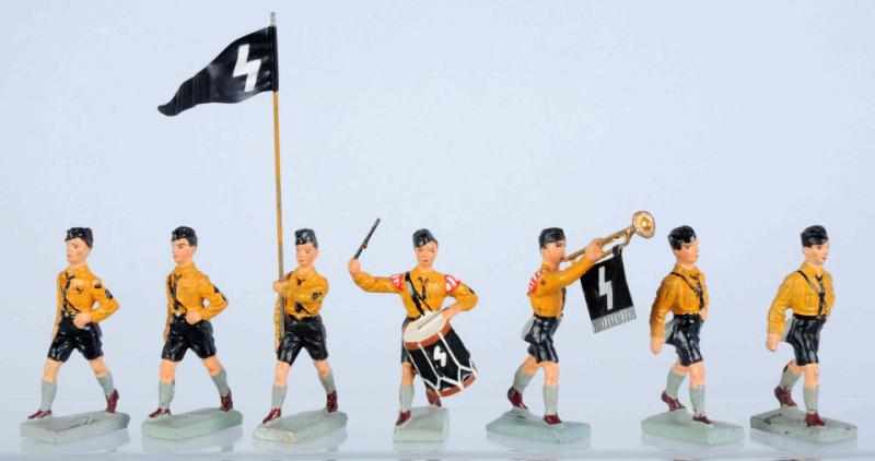 Appraisal: Lineol Jungvolk Marching Group These figures are in exceptional condition