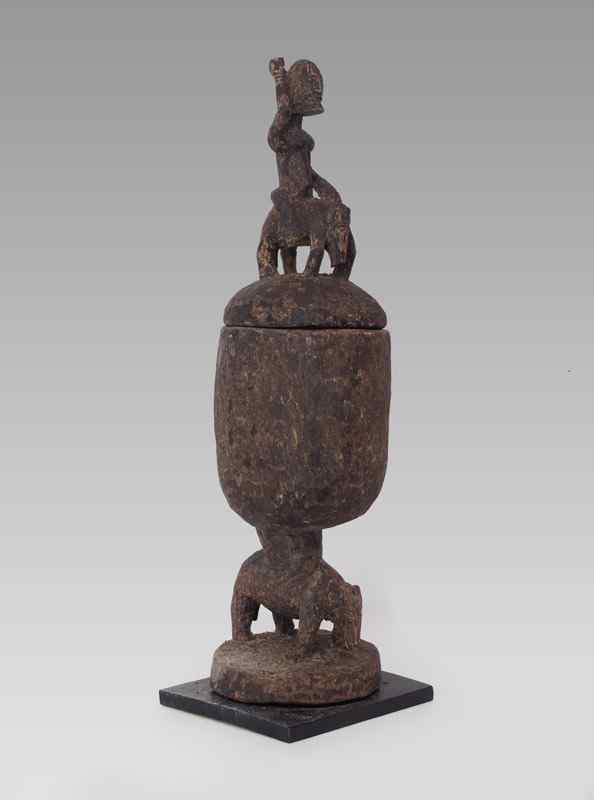 Appraisal: AFRICAN MALI DOGON HORSE POT '' x '' x ''CONDITION