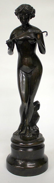 Appraisal: AN EARLY TH CENTURY BRONZE SCULPTURE OF A FEMALE NUDE