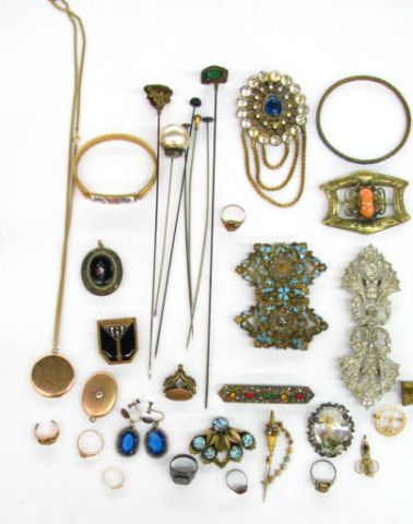 Appraisal: Collection of vintage jewelry including Victorian and Art Nouveau styles