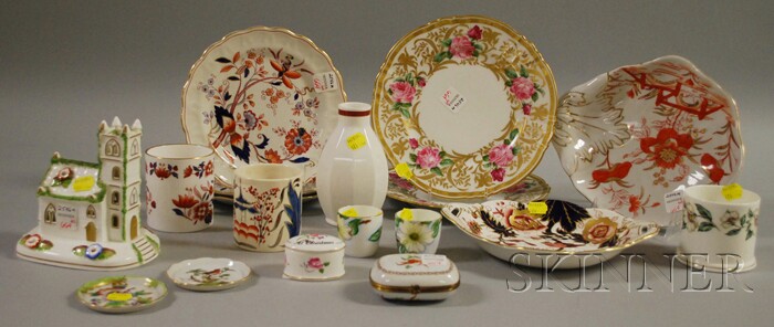 Appraisal: Eighteen Assorted Porcelain Table and Decorative Items including a small