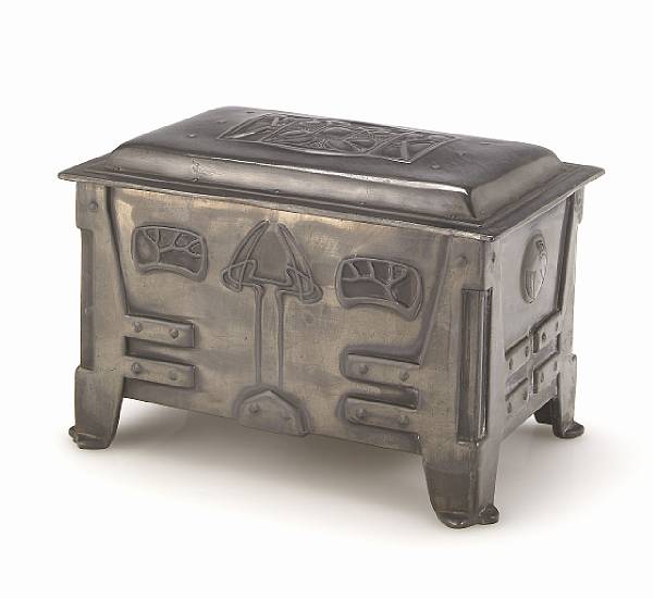 Appraisal: A Rogers Silverplate Co Arts and Crafts pewter table box