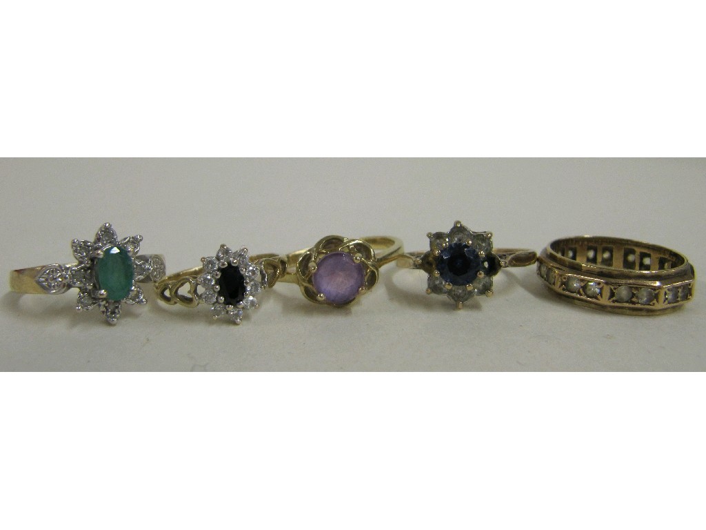 Appraisal: Five ct gold gem set dress rings