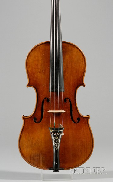 Appraisal: Markneukirchen Violin Hermann Geipel c labeled HERMANN GEIPEL JOHNS MARKNEUKIRCHEN