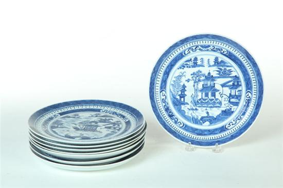 Appraisal: EIGHT CANTON PLATES China late th-early th century Two sets