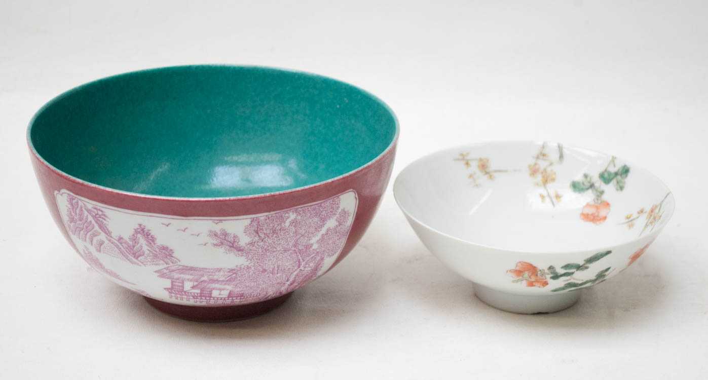 Appraisal: TWO CHINESE QING FAMILLE ROSE PORCELAIN BOWLS the larger with